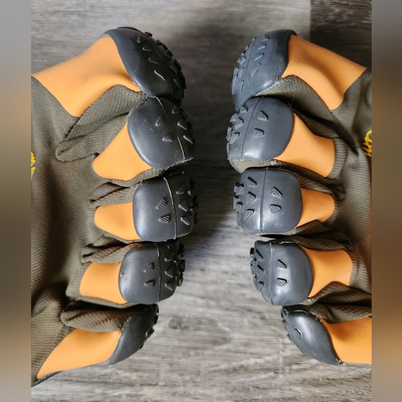 Vibram Fivefingers v-alpha military/ orange size 45EU in original box - Picture 5 of 10